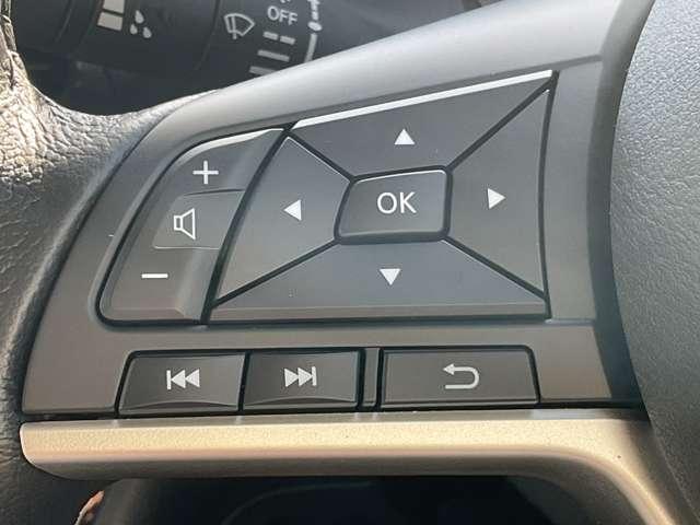 デイズ 660 ハイウェイスターX 雹害車 アラウンドモニタ- LEDヘッドライト ブレーキサポート 禁煙 全周囲カメラ LED イモビライザー インテリジェントキー レーンキープ バックカメラ アイドリングストップ オートエアコン デュアルエアバッグ アルミホイール キーレス(9枚目)