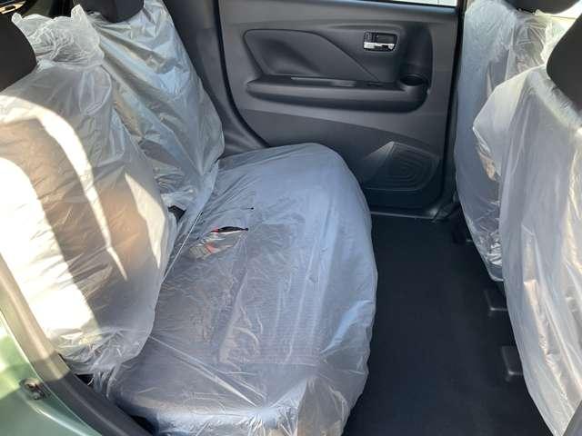 デイズ 660 ハイウェイスターX 雹害車 アラウンドモニタ- LEDヘッドライト ブレーキサポート 禁煙 全周囲カメラ LED イモビライザー インテリジェントキー レーンキープ バックカメラ アイドリングストップ オートエアコン デュアルエアバッグ アルミホイール キーレス(18枚目)