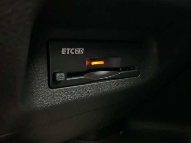 エクストレイル 1.5 G e-4ORCE 4WD サンル-フ ナッパレザ-シート ル-フレ-ル ガラスルーフ 本革S 1オーナー パークアシスト 禁煙 寒冷地仕様 LEDヘッドランプ ナビTV スマートキー レーダークルーズ LKA キーフリー ETC 4WD アルミホイール メモリーナビ PS(7枚目)