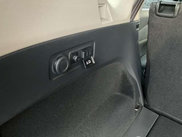 エクストレイル 1.5 G e-4ORCE 4WD サンル-フ ナッパレザ-シート ル-フレ-ル ガラスルーフ 本革S 1オーナー パークアシスト 禁煙 寒冷地仕様 LEDヘッドランプ ナビTV スマートキー レーダークルーズ LKA キーフリー ETC 4WD アルミホイール メモリーナビ PS(19枚目)