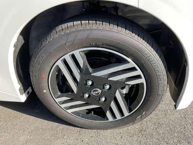 ルークス ６６０　ハイウェイスターＸ　プロパイロット　エディション　雹害車　両側ハンズフリ－オ－トスライドドア　左右パワースライドドア　アイドリング　イモビ　パノラマモニター　助手席エアバッグ　衝突軽減ブレーキ　ＰＷ　禁煙　ＬＥＤヘッドライト　ＬＤＷ　スマートキー　バックカメラ　ＰＳ　ＡＡＣ　アルミホイール（14枚目）