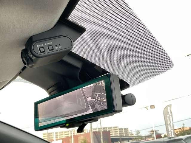 リーフ Ｘ　Ｖセレクション　メ－カ－純正ナビＴＶ　プロパロット　寒冷地仕様　レーダークルコン　３６０°カメラ　踏み間違い防止装置　セキュリティ　ドライブレコーダー　禁煙　１オーナー　ＥＴＣ　インテリキー　レーンキープアシスト　サイドエアバッグ　パワーウィンドウ　ＡＢＳ　ＡＷ（8枚目）