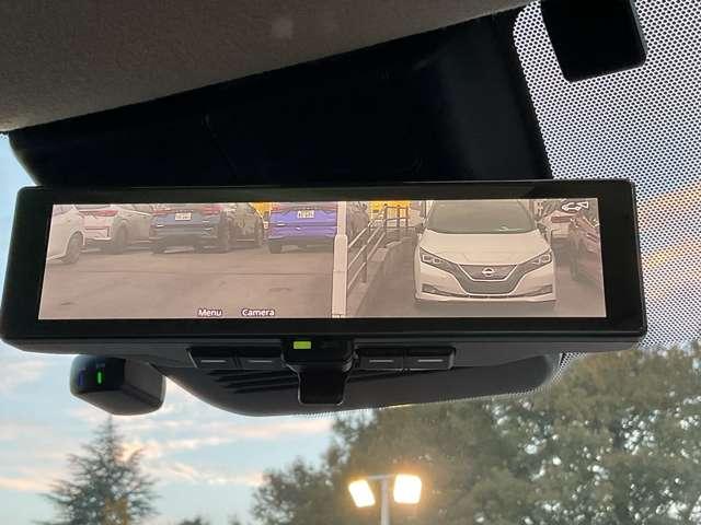 ノート １．２　Ｓ　純正大画面ナビＴＶ　アラウンドモニタ－　アダ　軽減ブレーキ　３６０°カメラ　ワンオーナー　禁煙　ＬＤＷ　バックカメラ　サイドカメラ　インテリキー　イモビライザー　ＬＥＤヘッド　メモリーナビ　ドライブレコーダー　ナビＴＶ付き　ワンセグＴＶ付き（8枚目）