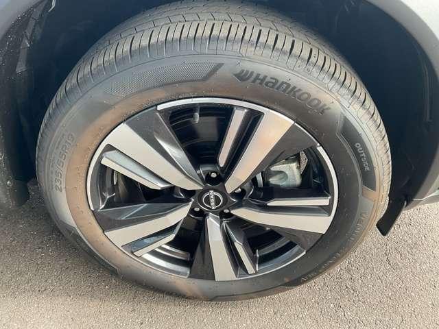 エクストレイル １．５　Ｇ　ｅ－４ＯＲＣＥ　４ＷＤ　メ－カ－純正ナビＴＶ　プロパイロット　パークアシスト　禁煙　寒冷地仕様　ＬＥＤヘッドランプ　ナビＴＶ　スマートキー　レーダークルーズ　ＬＫＡ　キーフリー　ＥＴＣ　４ＷＤ　アルミホイール　メモリーナビ　バックカメラ　サイドカメラ　ＰＳ　ＰＷ（15枚目）