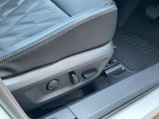 エクストレイル １．５　Ｇ　ｅ－４ＯＲＣＥ　４ＷＤ　サンル－フ　ナッパレザ－　ＢＯＳＥサウンド　ガラスルーフ　本革Ｓ　パークアシスト　禁煙　寒冷地仕様　ＬＥＤヘッドランプ　ナビＴＶ　スマートキー　レーダークルーズ　ＬＫＡ　キーフリー　ＥＴＣ　４ＷＤ　アルミホイール　メモリーナビ　バックカメラ（13枚目）