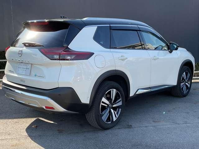 エクストレイル １．５　Ｇ　ｅ－４ＯＲＣＥ　４ＷＤ　サンル－フ　ナッパレザ－　ＢＯＳＥサウンド　ガラスルーフ　本革Ｓ　パークアシスト　禁煙　寒冷地仕様　ＬＥＤヘッドランプ　ナビＴＶ　スマートキー　レーダークルーズ　ＬＫＡ　キーフリー　ＥＴＣ　４ＷＤ　アルミホイール　メモリーナビ　バックカメラ（20枚目）