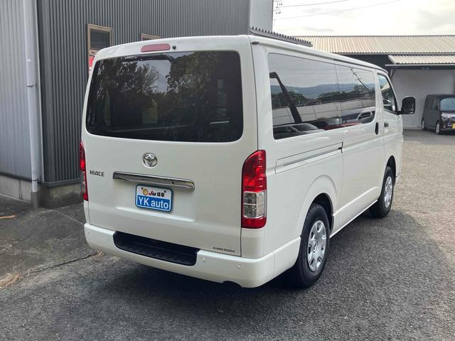 ハイエースバン DX GLパッケージ 4WD クリアランスソナー レーンアシスト 衝突被害軽減システム 両側スライドドア オートマチックハイビーム オートライト キーレスエントリー 電動格納ミラー AT 100V電源 ESC エアコン(6枚目)