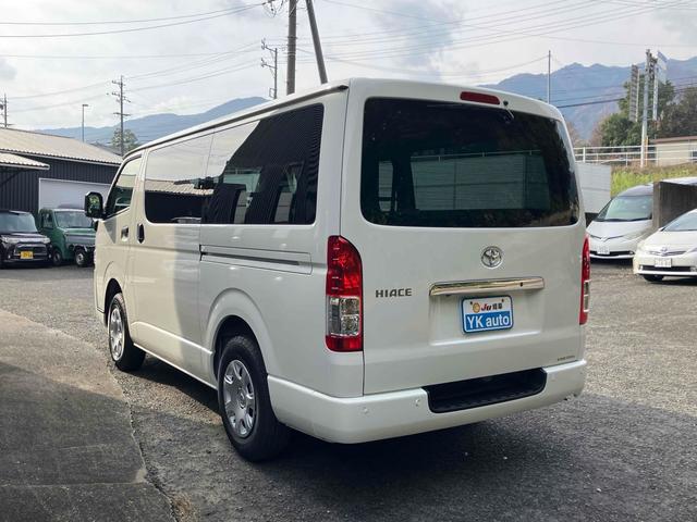 ハイエースバン DX GLパッケージ 4WD クリアランスソナー レーンアシスト 衝突被害軽減システム 両側スライドドア オートマチックハイビーム オートライト キーレスエントリー 電動格納ミラー AT 100V電源 ESC エアコン(8枚目)