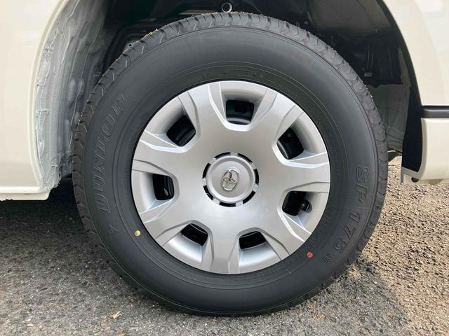 ハイエースバン DX GLパッケージ 4WD クリアランスソナー レーンアシスト 衝突被害軽減システム 両側スライドドア オートマチックハイビーム オートライト キーレスエントリー 電動格納ミラー AT 100V電源 ESC エアコン(9枚目)