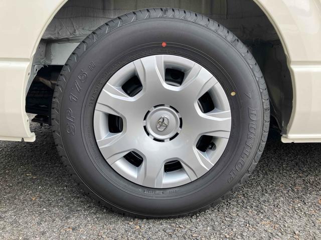 ハイエースバン DX GLパッケージ 4WD クリアランスソナー レーンアシスト 衝突被害軽減システム 両側スライドドア オートマチックハイビーム オートライト キーレスエントリー 電動格納ミラー AT 100V電源 ESC エアコン(10枚目)