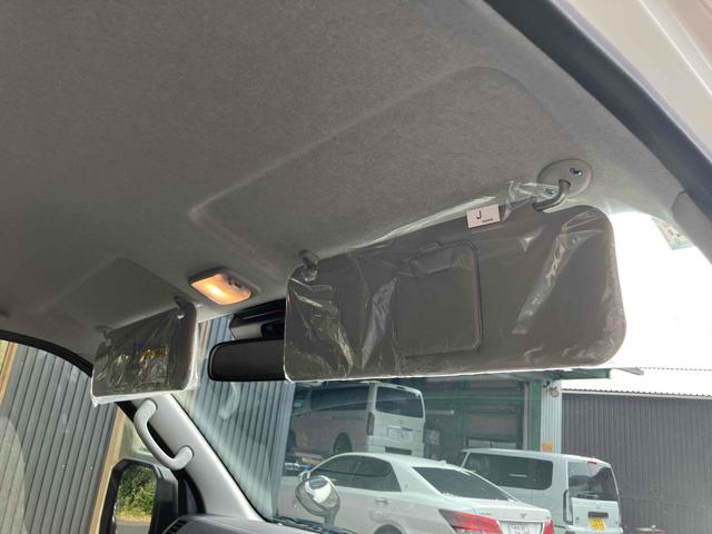 ハイエースバン DX GLパッケージ 4WD クリアランスソナー レーンアシスト 衝突被害軽減システム 両側スライドドア オートマチックハイビーム オートライト キーレスエントリー 電動格納ミラー AT 100V電源 ESC エアコン(59枚目)