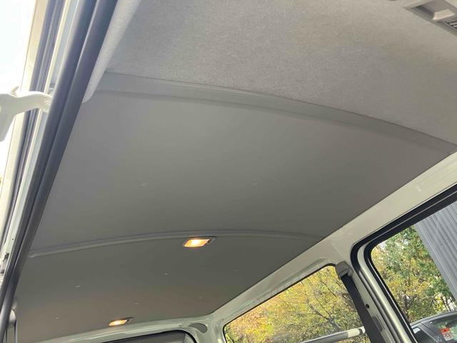 ハイエースバン DX GLパッケージ 4WD クリアランスソナー レーンアシスト 衝突被害軽減システム 両側スライドドア オートマチックハイビーム オートライト キーレスエントリー 電動格納ミラー AT 100V電源 ESC エアコン(61枚目)