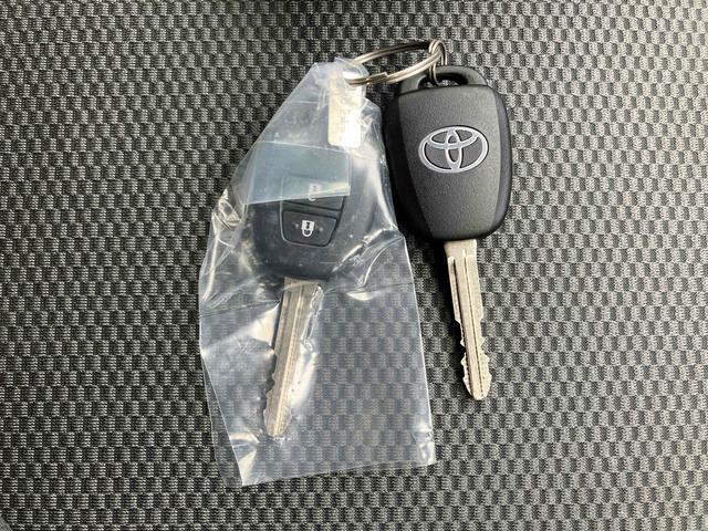 ハイエースバン DX GLパッケージ 4WD クリアランスソナー レーンアシスト 衝突被害軽減システム 両側スライドドア オートマチックハイビーム オートライト キーレスエントリー 電動格納ミラー AT 100V電源 ESC エアコン(66枚目)