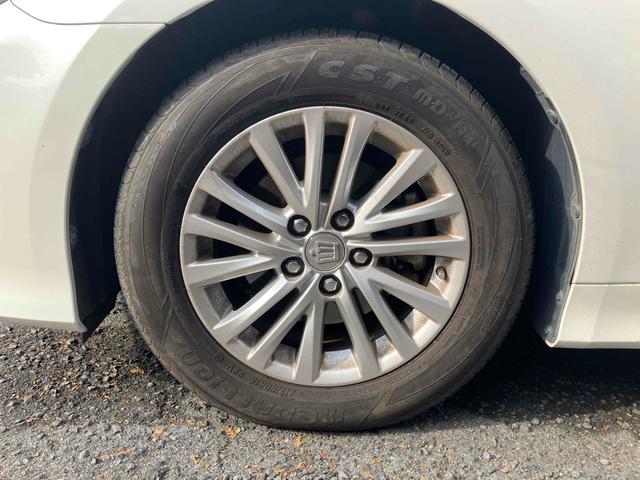 クラウン ロイヤルサルーン　ＥＴＣ　クリアランスソナー　オートクルーズコントロール　バックカメラ　ナビ　ＴＶ　アルミホイール　オートライト　ＬＥＤヘッドランプ　ＡＴ　スマートキー　電動格納ミラー　盗難防止システム　パワーシート（22枚目）