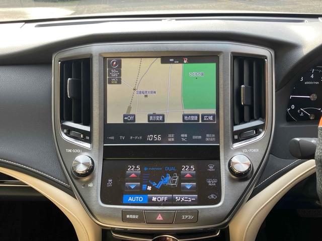 クラウン ロイヤルサルーン　ＥＴＣ　クリアランスソナー　オートクルーズコントロール　バックカメラ　ナビ　ＴＶ　アルミホイール　オートライト　ＬＥＤヘッドランプ　ＡＴ　スマートキー　電動格納ミラー　盗難防止システム　パワーシート（46枚目）