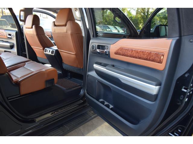 AMERICA TOYOTA TUNDRA CREWMAX 1794EDITION