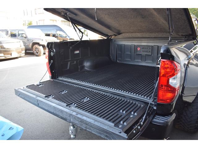 AMERICA TOYOTA TUNDRA CREWMAX 1794EDITION