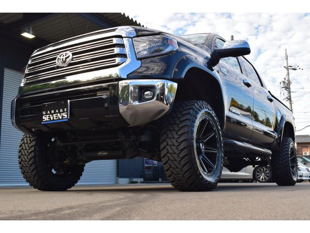 タンドラ クルーマックス SR5 新車並行車/4WD/プロコンプリフトアップ/新品20インチタイヤホイール/新品LEDヘッドライト/新品1794EDLOOKメッキグリル/新品コンビハンドル/フルセグ地デジナビ/バイパーセキュリティー(19枚目)