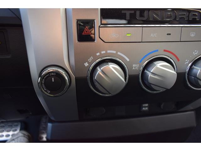 タンドラ クルーマックス SR5 新車並行車/4WD/プロコンプリフトアップ/新品20インチタイヤホイール/新品LEDヘッドライト/新品1794EDLOOKメッキグリル/新品コンビハンドル/フルセグ地デジナビ/バイパーセキュリティー(40枚目)