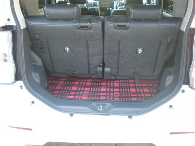 タント カスタムＲＳ　トップエディションＳＡＩＩ　ターボ・ナビ・ＥＴＣ・バックカメラ・ローダウン・１７インチアルミホイール・ウインドウフィルム・両側パワースライドドア（10枚目）