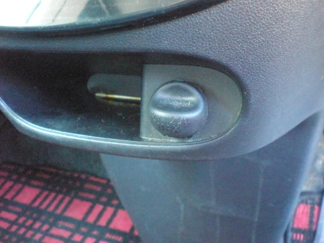 タント カスタムＲＳ　トップエディションＳＡＩＩ　ターボ・ナビ・ＥＴＣ・バックカメラ・ローダウン・１７インチアルミホイール・ウインドウフィルム・両側パワースライドドア（22枚目）