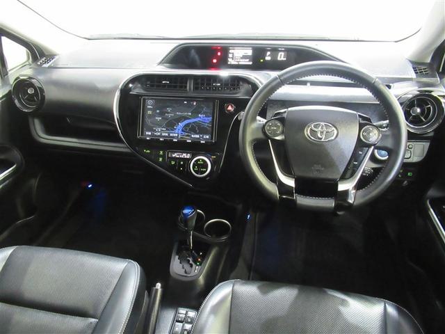 アクア Ｇソフトレザーセレクション　フルセグ　メモリーナビ　ＤＶＤ再生　ミュージックプレイヤー接続可　衝突被害軽減システム　ＥＴＣ　ドラレコ　ＬＥＤヘッドランプ　ワンオーナー　フルエアロ（4枚目）