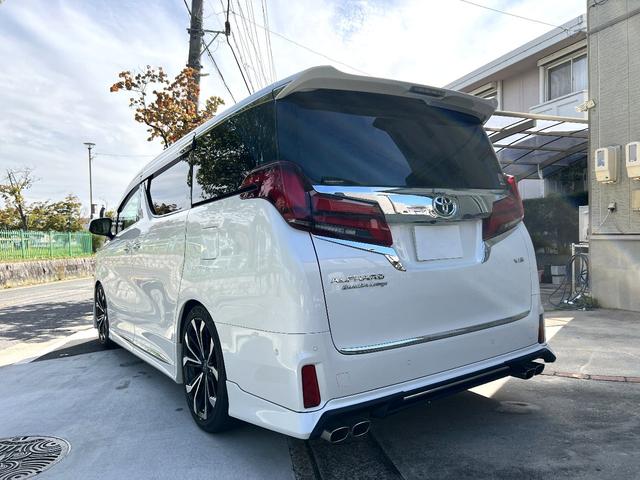 アルファード 3.5エグゼクティブラウンジS 法人1オーナー 最終モデル メーカー保証付 禁煙車 Wサンルーフ モデリスタエアロ&20インチAW TRD4本出マフラー ローダウン リアスモークフィルム TVキャンセラー パノラミックビューモニター(4枚目)