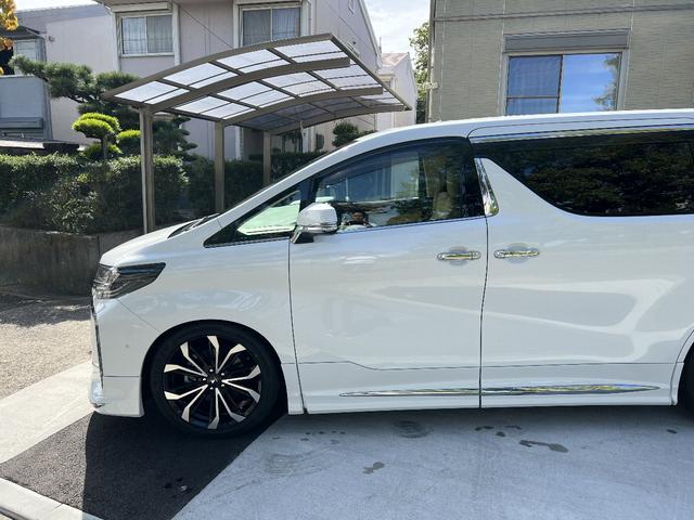 アルファード 3.5エグゼクティブラウンジS 法人1オーナー 最終モデル メーカー保証付 禁煙車 Wサンルーフ モデリスタエアロ&20インチAW TRD4本出マフラー ローダウン リアスモークフィルム TVキャンセラー パノラミックビューモニター(76枚目)