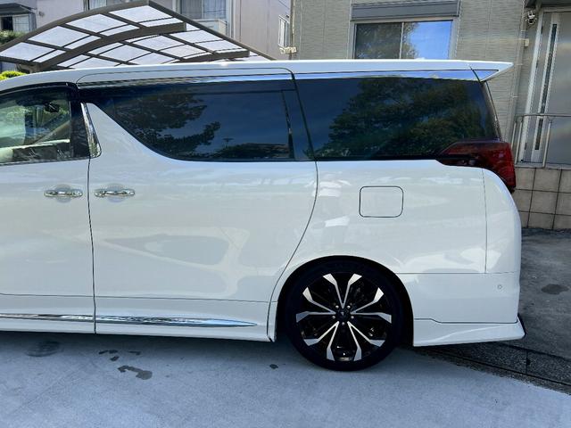 アルファード 3.5エグゼクティブラウンジS 法人1オーナー 最終モデル メーカー保証付 禁煙車 Wサンルーフ モデリスタエアロ&20インチAW TRD4本出マフラー ローダウン リアスモークフィルム TVキャンセラー パノラミックビューモニター(77枚目)