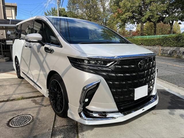 アルファードハイブリッド エグゼクティブラウンジ 1オーナー 禁煙 寒冷地仕様 メーカー保証 モデリスタエアロ&マフラー&シグネチャーイルミ&イルミルーフスポイラー RAYS20インチAW ユニバーサルステップ マルチカラーインテリアイルミネーション(5枚目)