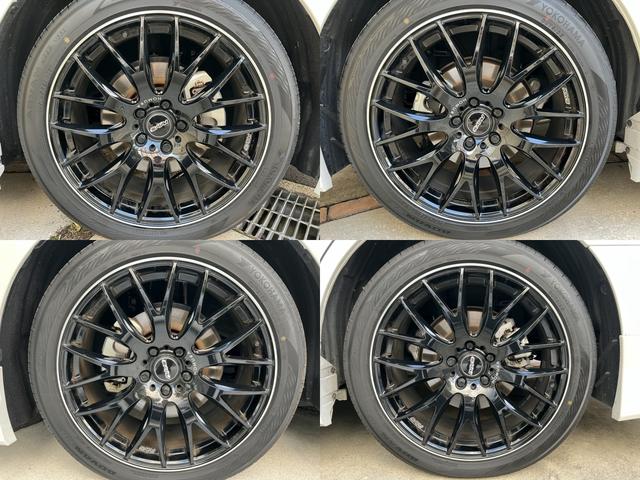 アルファードハイブリッド エグゼクティブラウンジ 1オーナー 禁煙 寒冷地仕様 メーカー保証 モデリスタエアロ&マフラー&シグネチャーイルミ&イルミルーフスポイラー RAYS20インチAW ユニバーサルステップ マルチカラーインテリアイルミネーション(22枚目)