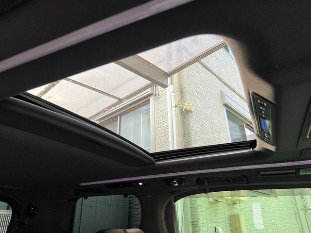 アルファード 3.5エグゼクティブラウンジS Wサンルーフ 黒革 禁煙車 LEDデイライト付TRDフルエアロ ローダウン レクサスRX20インチAW 内装アルカンターラ加工 メッキ部ブラックアウト ドライブレコーダー機能付デジタルインナーミラー(46枚目)