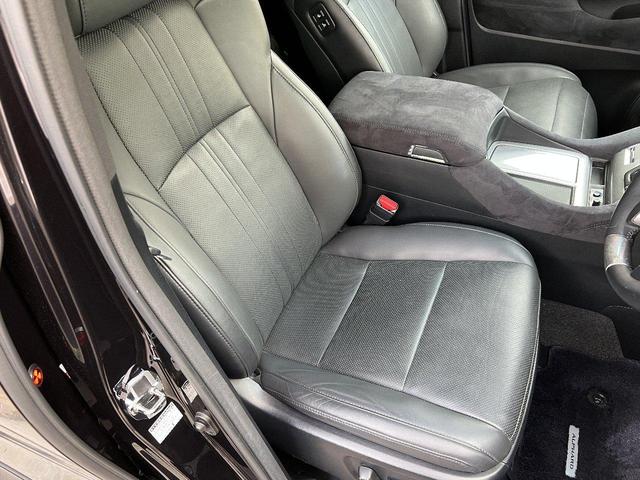 アルファード 3.5エグゼクティブラウンジS Wサンルーフ 黒革 禁煙車 LEDデイライト付TRDフルエアロ ローダウン レクサスRX20インチAW 内装アルカンターラ加工 メッキ部ブラックアウト ドライブレコーダー機能付デジタルインナーミラー(51枚目)