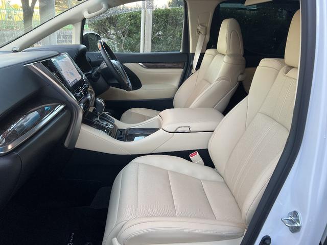 アルファード ３．５エグゼクティブラウンジＳ　最終モデル　メーカー保証付　禁煙車　Ｗサンルーフ　スペアタイヤ　前後ドライブレコーダー　ＩＧＬＡオーサアラーム　助手席ヘッドレスト可動式　改良後１０．５インチナビ　ＪＢＬ　パノラミックビューモニター（40枚目）