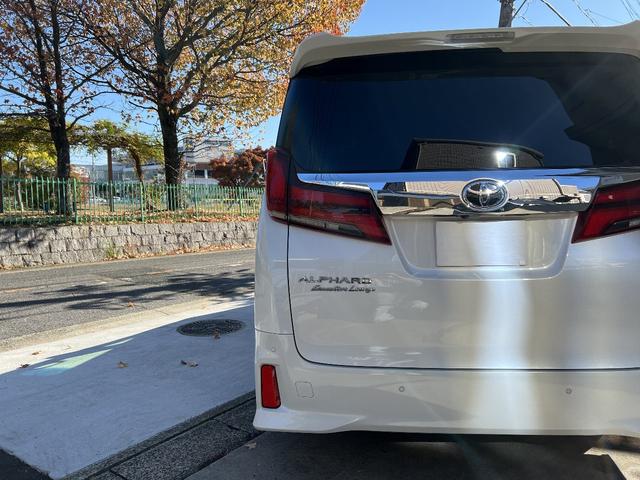アルファード ３．５エグゼクティブラウンジＳ　最終モデル　メーカー保証付　禁煙車　Ｗサンルーフ　スペアタイヤ　前後ドライブレコーダー　ＩＧＬＡオーサアラーム　助手席ヘッドレスト可動式　改良後１０．５インチナビ　ＪＢＬ　パノラミックビューモニター（51枚目）