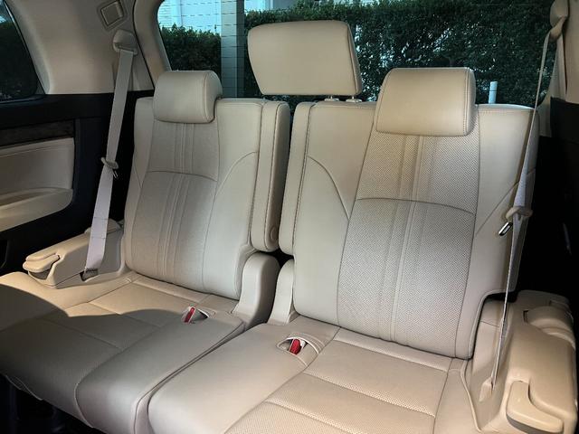 アルファード ３．５エグゼクティブラウンジＳ　最終モデル　メーカー保証付　禁煙車　Ｗサンルーフ　スペアタイヤ　前後ドライブレコーダー　ＩＧＬＡオーサアラーム　助手席ヘッドレスト可動式　改良後１０．５インチナビ　ＪＢＬ　パノラミックビューモニター（68枚目）