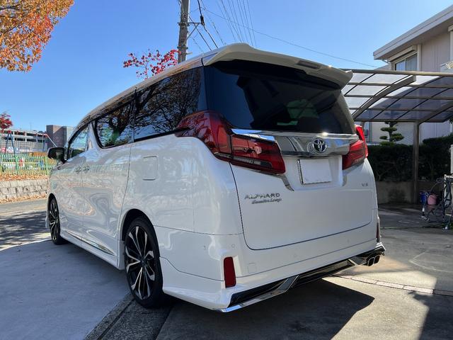 車輌につきましては商談等により展示場に無い場合がございます。よりスムーズなご案内・ご対応の為にも、ご来店の際は事前に在庫確認、ご予約をお願い申し上げます。