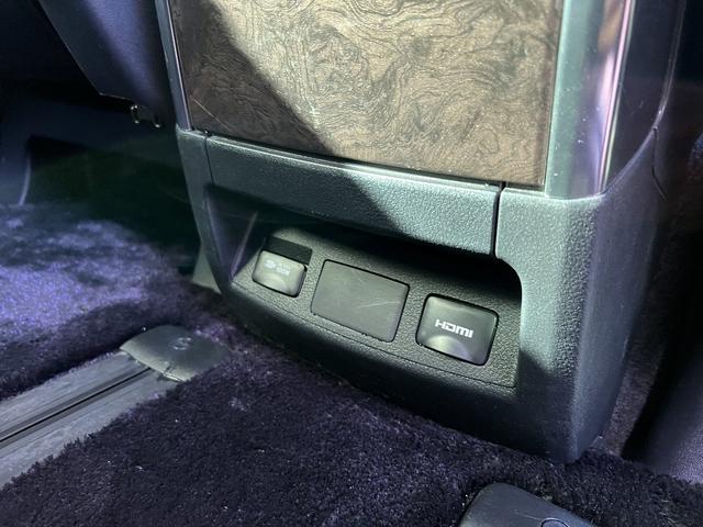 リアＨＤＭＩ　アクセサリコンセント　ミラーキャスト