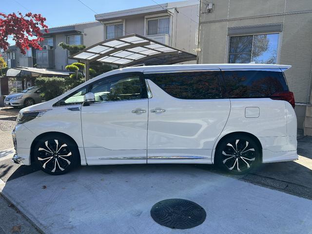 オートローンの仮審査はＥーメールアドレスをご連絡頂ければ、お客様の携帯電話、パソコン、タブレット端末で簡単に審査が可能です。ご希望の際はお気軽にお申し付けください。