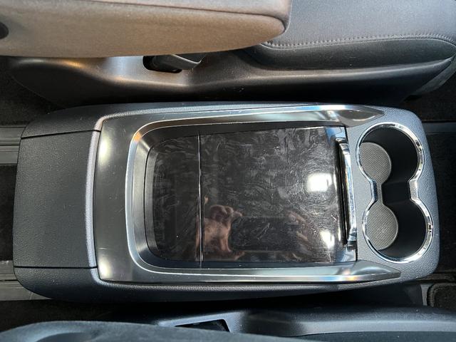 アルファード 2.5S Aパッケージ 買取直販 禁煙車 後期モデル サンルーフ アルパインBIGX&後席10.1インチモニター&アロマ バックカメラ モデリスタエアロ HKS車高調 WALD20インチAW 360度+リアドライブレコーダー(19枚目)