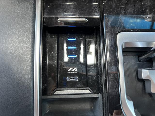 アルファード 2.5S Aパッケージ 買取直販 禁煙車 後期モデル サンルーフ アルパインBIGX&後席10.1インチモニター&アロマ バックカメラ モデリスタエアロ HKS車高調 WALD20インチAW 360度+リアドライブレコーダー(24枚目)