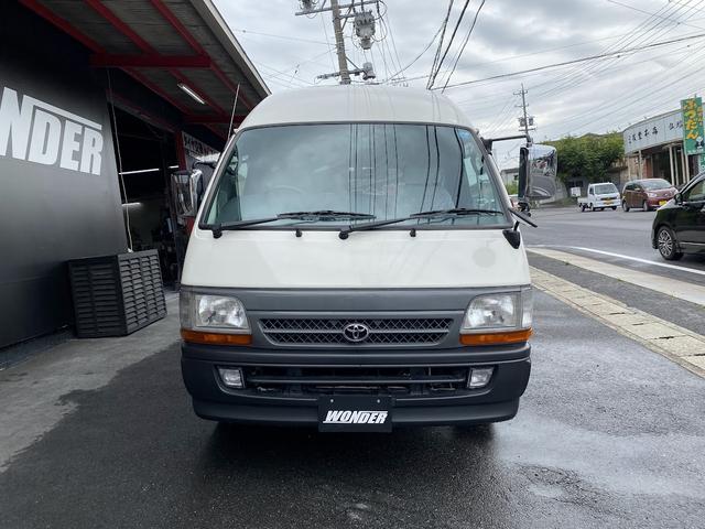 ハイエースバン ロングＤＸ　ＧＬパッケージ　集中ドアロック　車中泊仕様　木製棚＆ケース＆折り畳みテーブル２個天井、床、側面木板張り（2枚目）