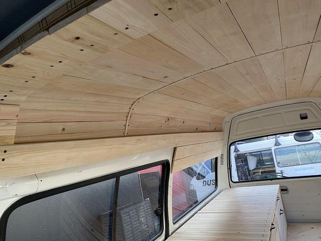 ロングＤＸ　ＧＬパッケージ　集中ドアロック　車中泊仕様　木製棚＆ケース＆折り畳みテーブル２個天井、床、側面木板張り(23枚目)