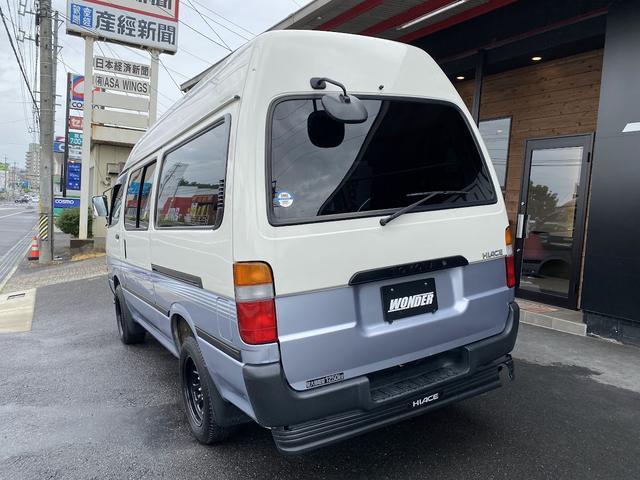 ハイエースバン ロングＤＸ　ＧＬパッケージ　集中ドアロック　車中泊仕様　木製棚＆ケース＆折り畳みテーブル２個天井、床、側面木板張り（48枚目）