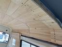 ロングＤＸ　ＧＬパッケージ　集中ドアロック　車中泊仕様　木製棚＆ケース＆折り畳みテーブル２個天井、床、側面木板張り（24枚目）