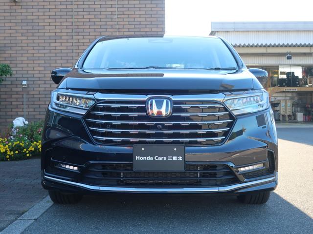 オデッセイハイブリッド ｅ：ＨＥＶアブソルート・ＥＸ　新車未登録　ディーラーオプション装着車（１１．４インチホンダコネクトナビ）ホンダセンシング　運転席＆助手席・２列目パワーシート＋シートヒーターパワーテールゲート　トリプルゾーンコントロールエアコン（4枚目）