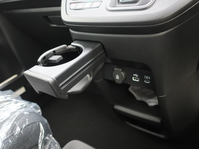 ステップワゴン e:HEVエアー EX 新車未登録 ディーラーオプション装着車(9インチコネクトナビ フォグライトガーニッシュ ボディーサイドモール ドアミラーカバー)2列目オットマン トリプルゾーンAC 運転席助手席シートヒーター(29枚目)