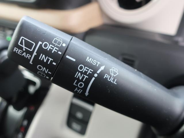 Ｎ－ＢＯＸ ベースグレード　当店試乗車　８インチホンダコネクトナビ　Ｂカメラ　ＥＴＣ　運転席助手席シートヒーター　両側パワスラ　ホンダセンシング　ＬＥＤヘッドライト（16枚目）