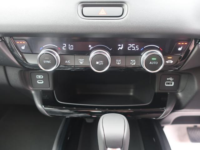 ヴェゼル ｅ：ＨＥＶ　Ｚ　新車未登録　ディーラーオプション装着車（フロントグリル　フォグライトガーニッシュ　Ｆロアスカート　ブラックエンブレム　ドアミラーカバー）ブラインドスポットインフォメーション　パワーテールゲート（27枚目）