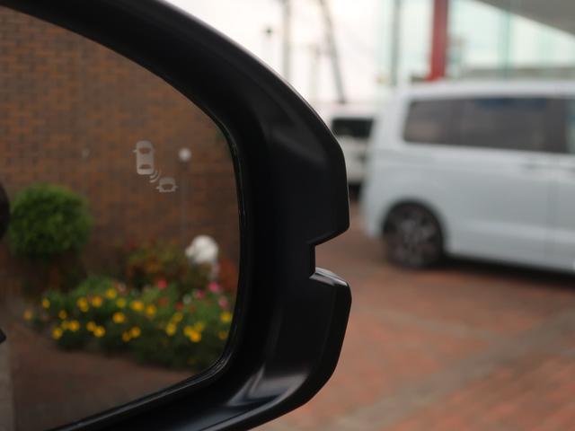 ヴェゼル ｅ：ＨＥＶ　Ｚ　新車未登録　ディーラーオプション装着車（フロントグリル　フォグライトガーニッシュ　Ｆロアスカート　ブラックエンブレム　ドアミラーカバー）ブラインドスポットインフォメーション　パワーテールゲート（32枚目）